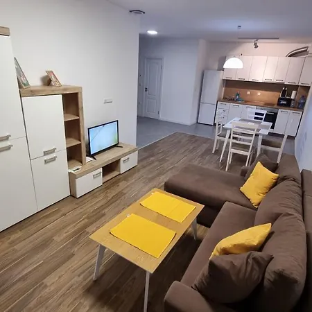 Apartment Новая Уютная Квартира В Комплексе Evergreen
