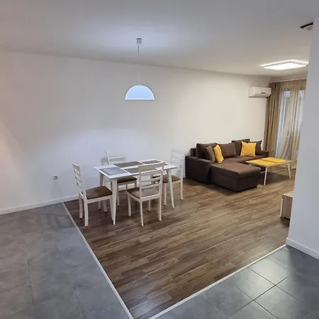 Новая Уютная Квартира В Комплексе Evergreen Apartment Varna